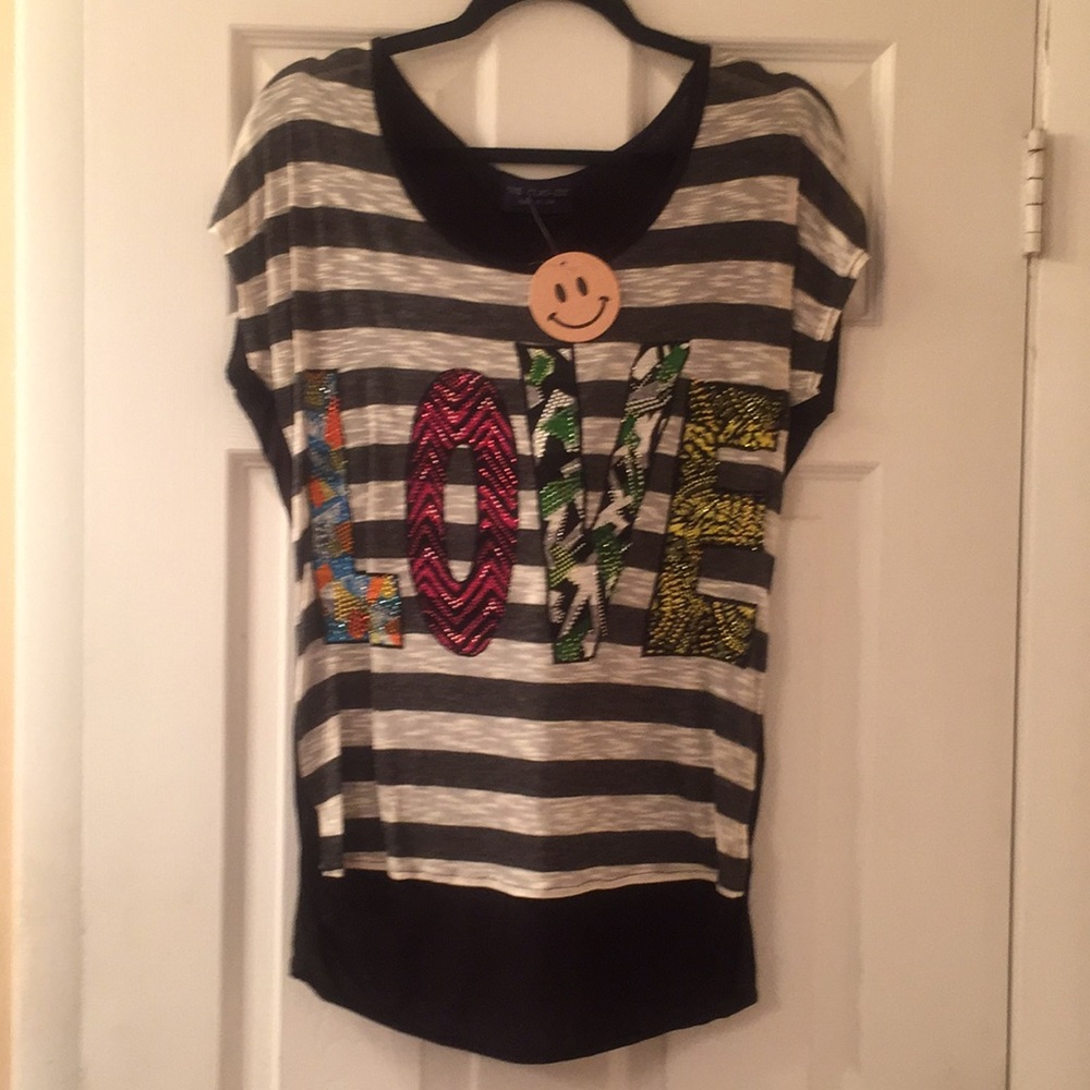 Short sleeve embellished “Love” top
